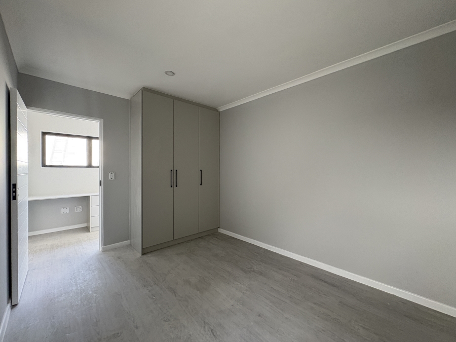 3 Bedroom Property for Sale in Sandown Western Cape